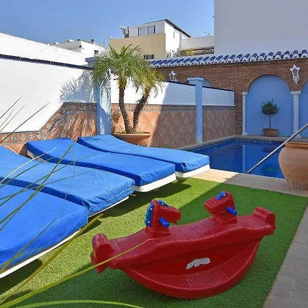 Mit Privatpool Fuer 6 Personen Ca 299 Qm In Nerja, Andalusien Costa Del Sol