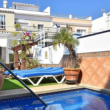 Mit Privatpool Fuer 6 Personen Ca 299 Qm In Nerja, Andalusien Costa Del Sol Holiday home *